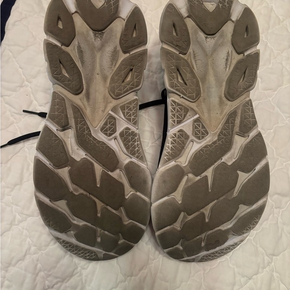 Hoka Clifton running shoes women’s size 9 black comfortable - Picture 8 of 8